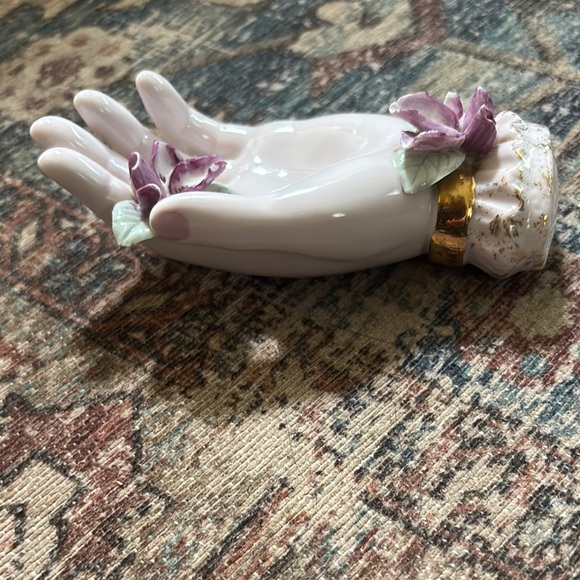 LEFTON CHINA HAND PAINTED PORCELAIN LADY HAND RING HOLDER FIGURINE JAPAN 717VP - Picture 3 of 7